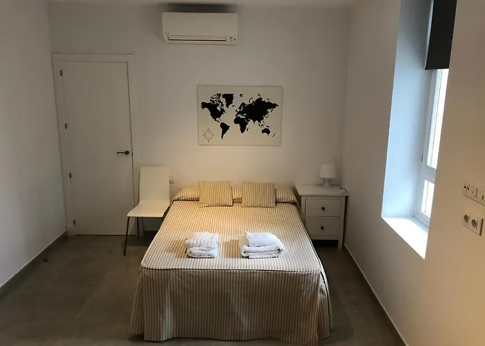 Gran Teatro Falla-la Caleta Apartment *